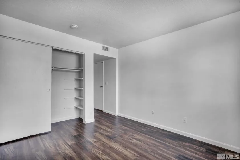 2555 Clear Acre, Reno, Nevada 89512, 2 Bedrooms Bedrooms, ,2 BathroomsBathrooms,Residential,Residential,Clear Acre,240003600