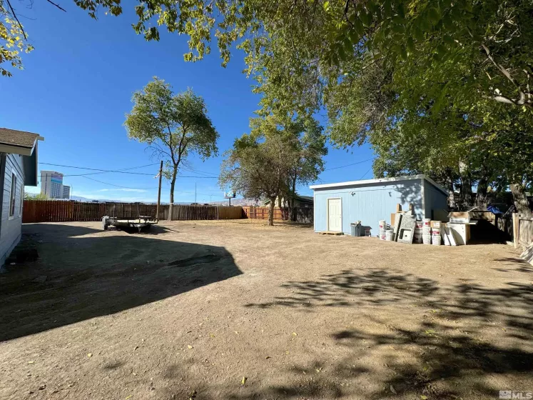 905 Mauldin, Reno, Nevada 89502, ,Residential Income,Residential,Mauldin,250003901