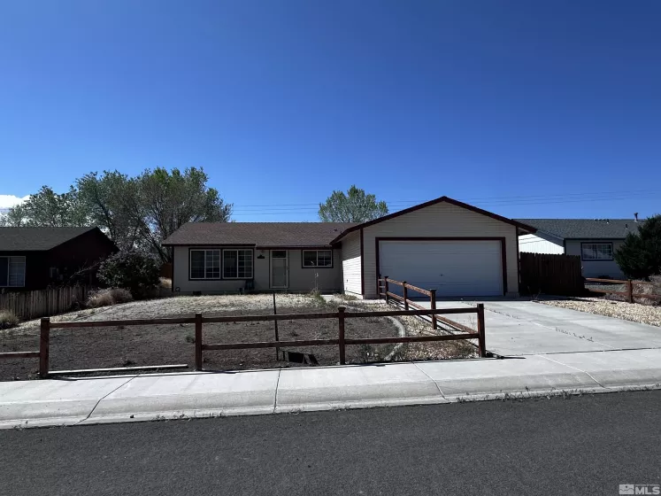 2037 Lonnie, Dayton, Nevada 89403, 3 Bedrooms Bedrooms, ,2 BathroomsBathrooms,Residential,Residential,Lonnie,250005390