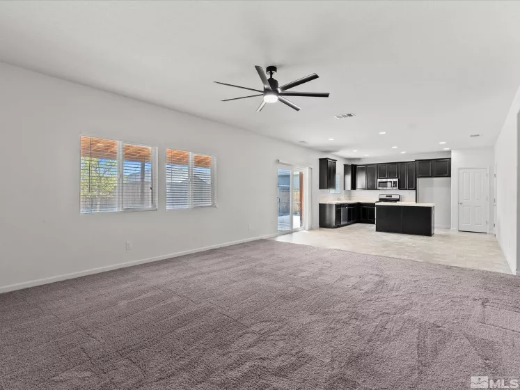 14350 Loyola, Reno, Nevada 89506, 4 Bedrooms Bedrooms, ,3 BathroomsBathrooms,Residential,Residential,Loyola,250004967