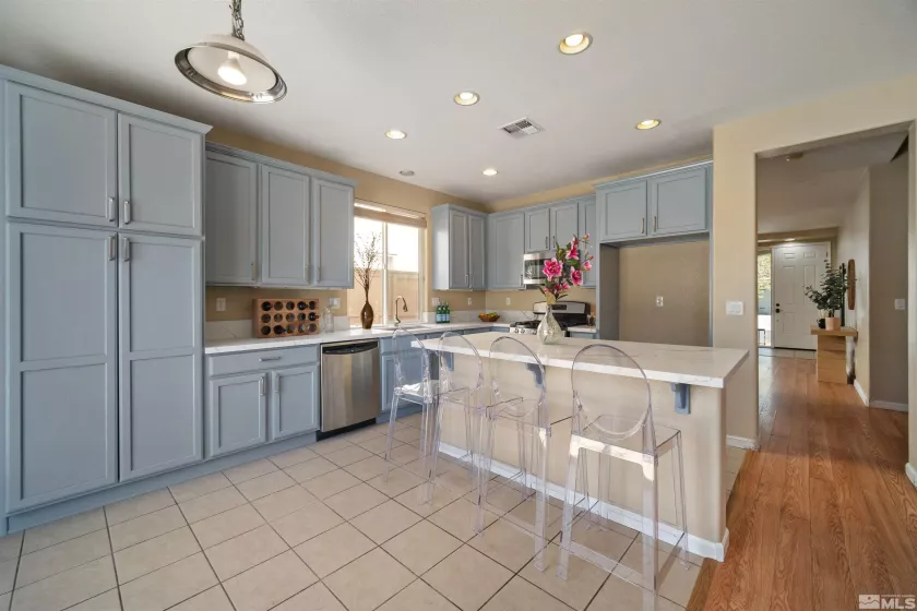 2590 Spring Flower, Reno, Nevada 89521, 4 Bedrooms Bedrooms, ,3 BathroomsBathrooms,Residential,Residential,Spring Flower,250004565