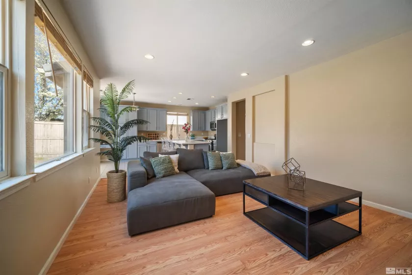 2590 Spring Flower, Reno, Nevada 89521, 4 Bedrooms Bedrooms, ,3 BathroomsBathrooms,Residential,Residential,Spring Flower,250004565