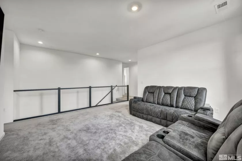 2181 Wyaconda, Sparks, Nevada 89436, 4 Bedrooms Bedrooms, ,3 BathroomsBathrooms,Residential,Residential,Wyaconda,250004362