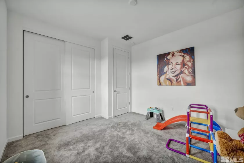 2181 Wyaconda, Sparks, Nevada 89436, 4 Bedrooms Bedrooms, ,3 BathroomsBathrooms,Residential,Residential,Wyaconda,250004362