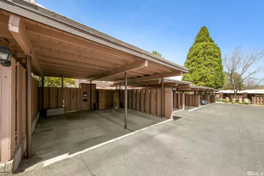 125 Lake, Carson City, Nevada 89703, 2 Bedrooms Bedrooms, ,2 BathroomsBathrooms,Residential,Residential,Lake,250005408