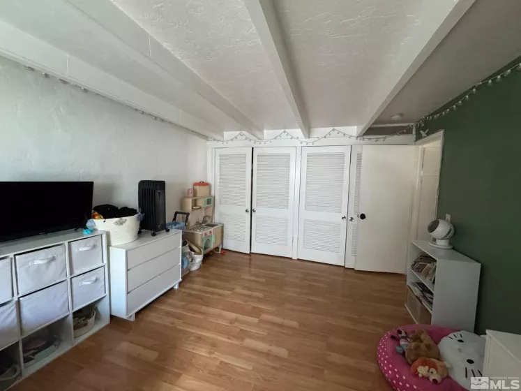 215 Roop, Carson City, Nevada 89701, 2 Bedrooms Bedrooms, ,1 BathroomBathrooms,Residential,Residential,Roop,250005395