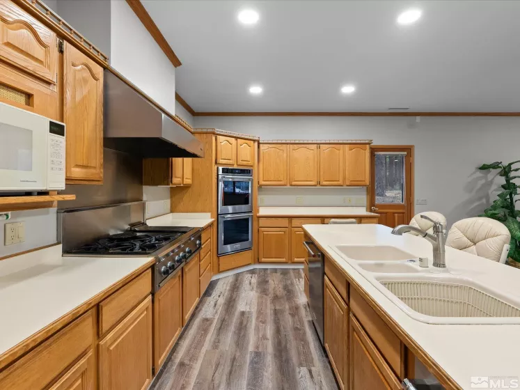 805 Yellow Pine, Reno, Nevada 89511, 3 Bedrooms Bedrooms, ,3 BathroomsBathrooms,Residential,Residential,Yellow Pine,250005528
