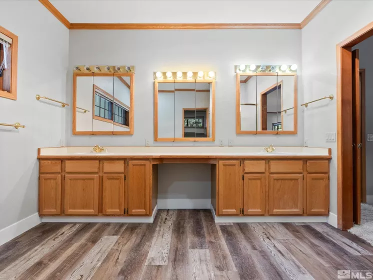 805 Yellow Pine, Reno, Nevada 89511, 3 Bedrooms Bedrooms, ,3 BathroomsBathrooms,Residential,Residential,Yellow Pine,250005528