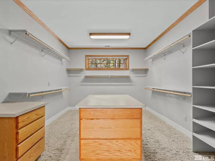805 Yellow Pine, Reno, Nevada 89511, 3 Bedrooms Bedrooms, ,3 BathroomsBathrooms,Residential,Residential,Yellow Pine,250005528