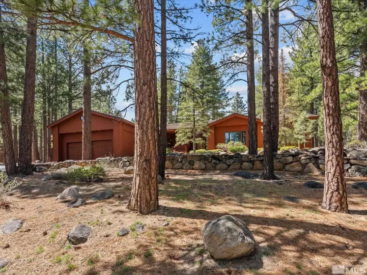 805 Yellow Pine, Reno, Nevada 89511, 3 Bedrooms Bedrooms, ,3 BathroomsBathrooms,Residential,Residential,Yellow Pine,250005528