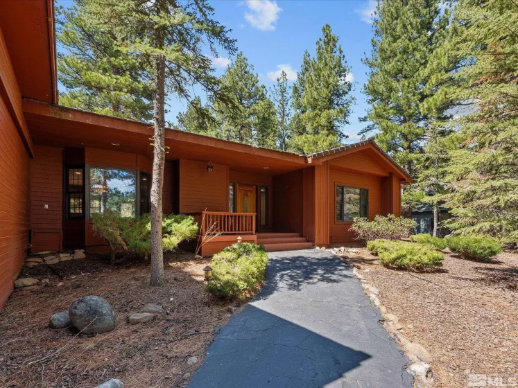 805 Yellow Pine, Reno, Nevada 89511, 3 Bedrooms Bedrooms, ,3 BathroomsBathrooms,Residential,Residential,Yellow Pine,250005528