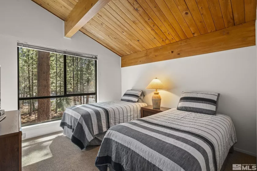 123 Juanita, Incline Village, Nevada 89451, 4 Bedrooms Bedrooms, ,2 BathroomsBathrooms,Residential,Residential,Juanita,250005290