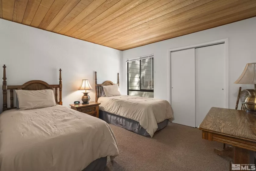 123 Juanita, Incline Village, Nevada 89451, 4 Bedrooms Bedrooms, ,2 BathroomsBathrooms,Residential,Residential,Juanita,250005290