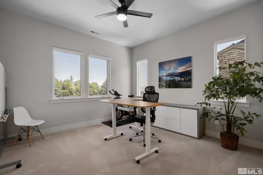 2375 Harbor, Reno, Nevada 89519, 3 Bedrooms Bedrooms, ,4 BathroomsBathrooms,Residential,Residential,Harbor,250001520