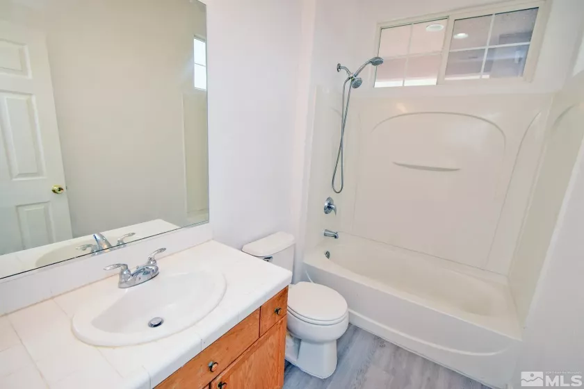 1650 Canyonlands, Reno, Nevada 89521, 3 Bedrooms Bedrooms, ,2 BathroomsBathrooms,Residential,Residential,Canyonlands,250003569