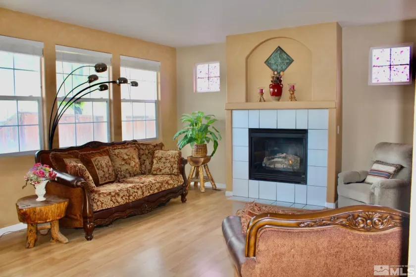 2594 San Remo, Sparks, Nevada 89434, 4 Bedrooms Bedrooms, ,3 BathroomsBathrooms,Residential,Residential,San Remo,250004924