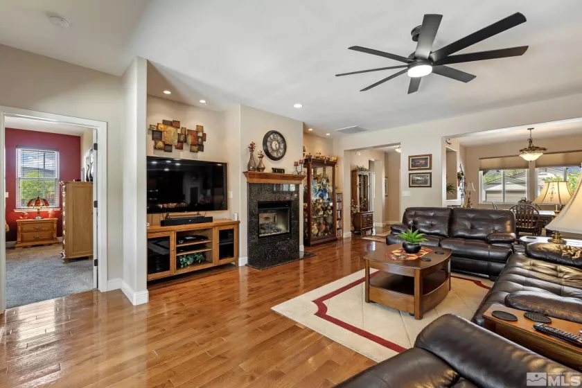 105 Carson River, Dayton, Nevada 89403, 4 Bedrooms Bedrooms, ,3 BathroomsBathrooms,Residential,Residential,Carson River,250005537