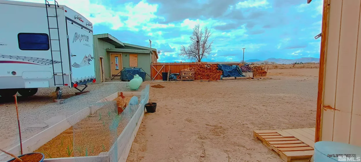 1 Spence, Yerington, Nevada 89447, 2 Bedrooms Bedrooms, ,2 BathroomsBathrooms,Residential,Residential,Spence,250004367