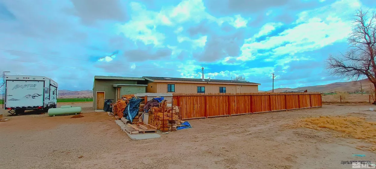 1 Spence, Yerington, Nevada 89447, 2 Bedrooms Bedrooms, ,2 BathroomsBathrooms,Residential,Residential,Spence,250004367