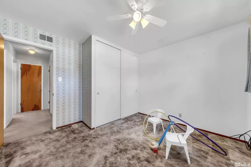 1325 Dodson, Sparks, Nevada 89431, 3 Bedrooms Bedrooms, ,1 BathroomBathrooms,Residential,Residential,Dodson,250004606
