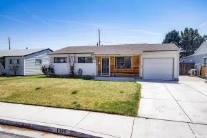 1325 Dodson, Sparks, Nevada 89431, 3 Bedrooms Bedrooms, ,1 BathroomBathrooms,Residential,Residential,Dodson,250004606