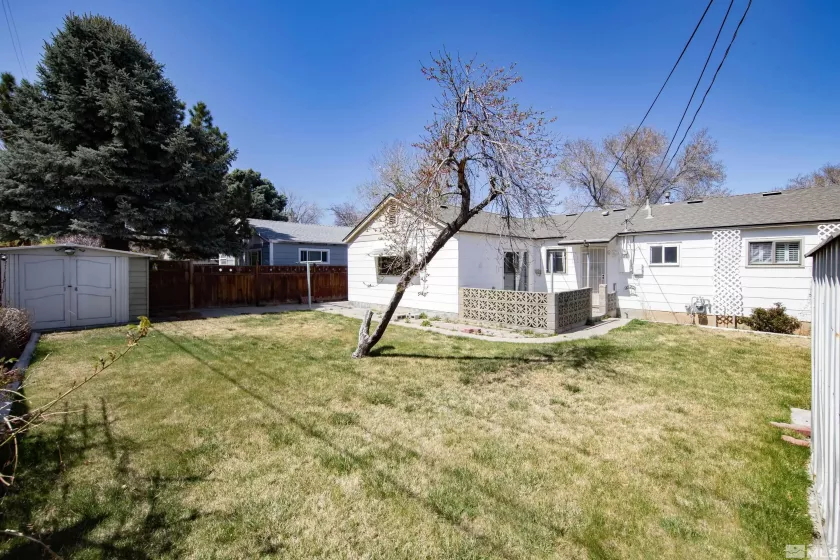 1325 Dodson, Sparks, Nevada 89431, 3 Bedrooms Bedrooms, ,1 BathroomBathrooms,Residential,Residential,Dodson,250004606