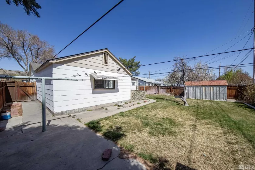 1325 Dodson, Sparks, Nevada 89431, 3 Bedrooms Bedrooms, ,1 BathroomBathrooms,Residential,Residential,Dodson,250004606