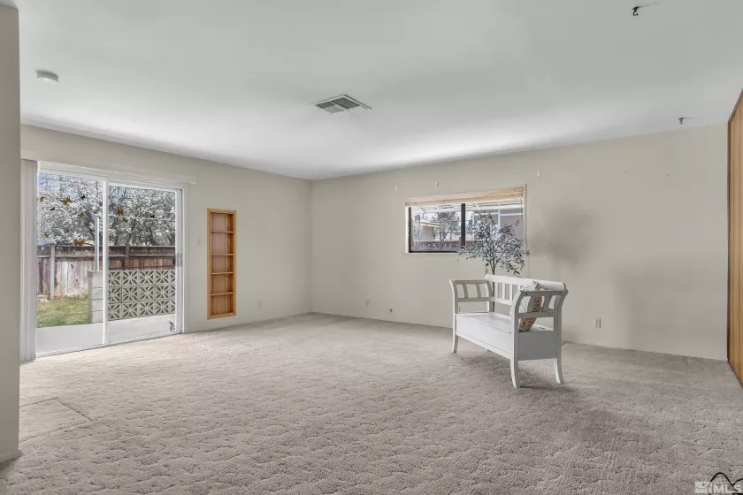 1325 Dodson, Sparks, Nevada 89431, 3 Bedrooms Bedrooms, ,1 BathroomBathrooms,Residential,Residential,Dodson,250004606