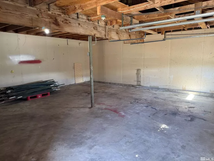 15200 Frontier, Reno, Nevada 89508, 3 Bedrooms Bedrooms, ,2 BathroomsBathrooms,Residential,Residential,Frontier,250002906