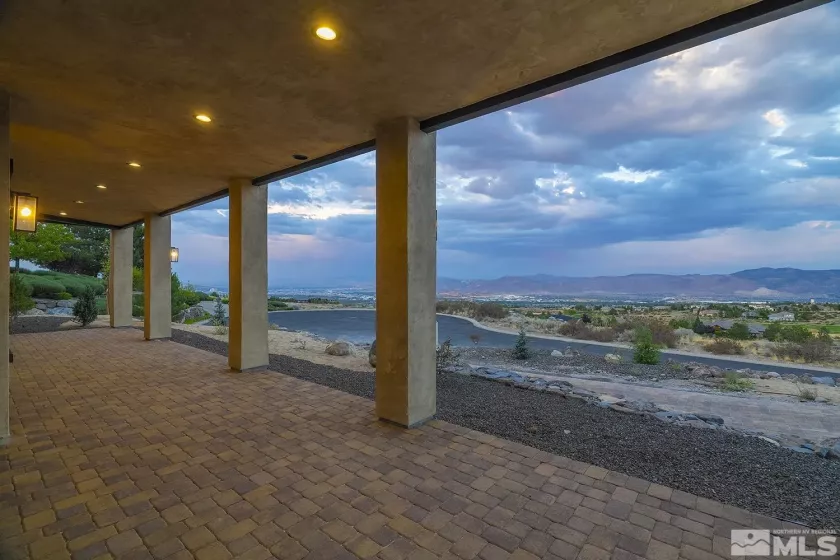 6533 Salt Brush, Reno, Nevada 89511, 4 Bedrooms Bedrooms, ,5 BathroomsBathrooms,Residential,Residential,Salt Brush,240012563