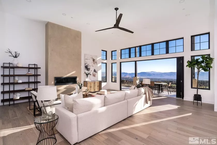 6533 Salt Brush, Reno, Nevada 89511, 4 Bedrooms Bedrooms, ,5 BathroomsBathrooms,Residential,Residential,Salt Brush,240012563