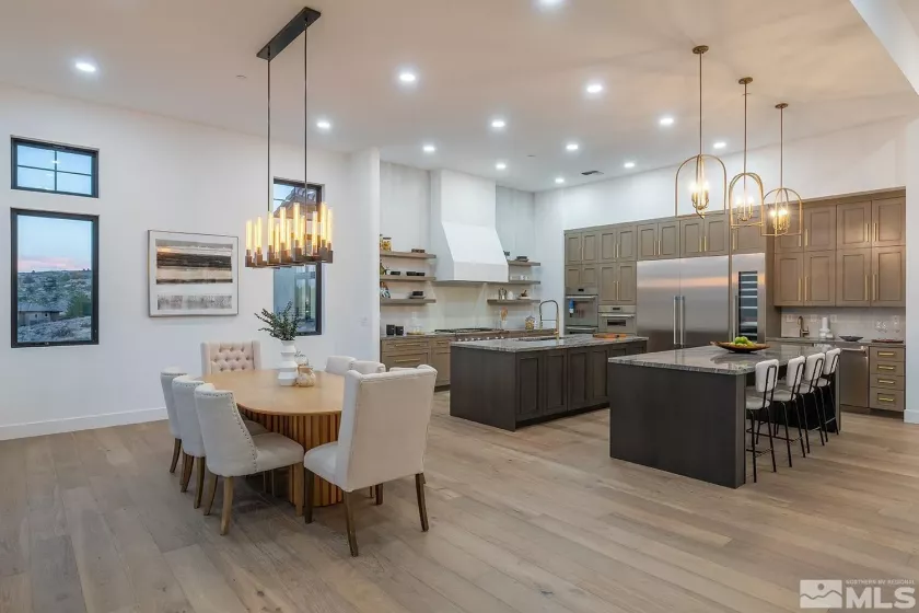 6533 Salt Brush, Reno, Nevada 89511, 4 Bedrooms Bedrooms, ,5 BathroomsBathrooms,Residential,Residential,Salt Brush,240012563