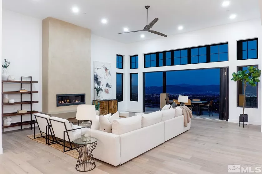 6533 Salt Brush, Reno, Nevada 89511, 4 Bedrooms Bedrooms, ,5 BathroomsBathrooms,Residential,Residential,Salt Brush,240012563