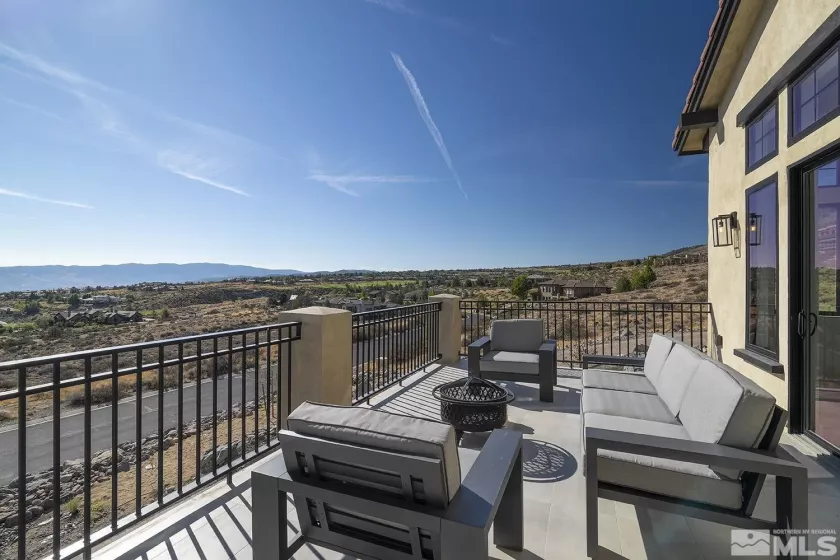 6533 Salt Brush, Reno, Nevada 89511, 4 Bedrooms Bedrooms, ,5 BathroomsBathrooms,Residential,Residential,Salt Brush,240012563
