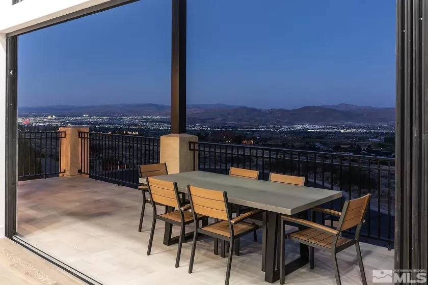 6533 Salt Brush, Reno, Nevada 89511, 4 Bedrooms Bedrooms, ,5 BathroomsBathrooms,Residential,Residential,Salt Brush,240012563