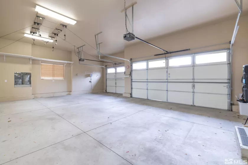 1094 Rocky, Gardnerville, Nevada 89460, 3 Bedrooms Bedrooms, ,3 BathroomsBathrooms,Residential,Residential,Rocky,240014818