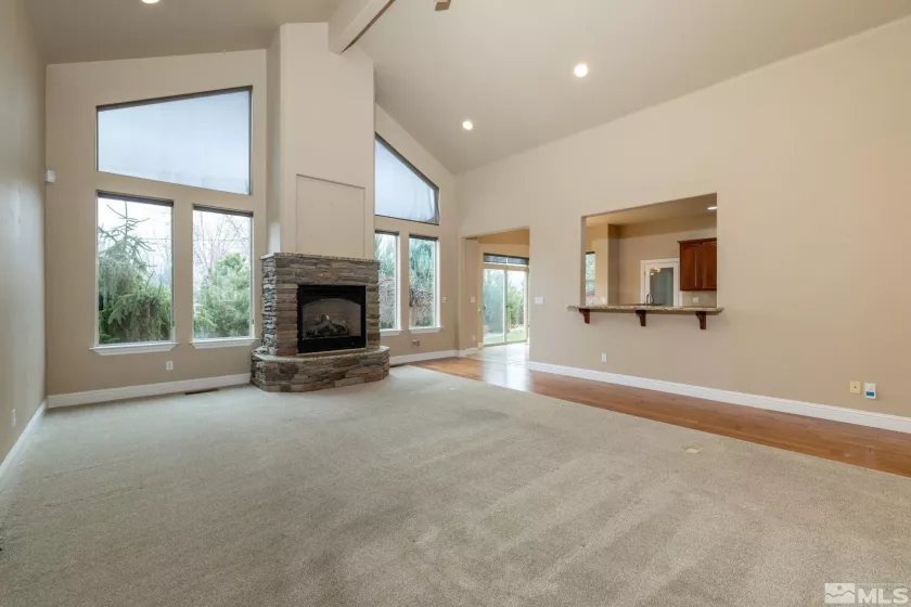 1094 Rocky, Gardnerville, Nevada 89460, 3 Bedrooms Bedrooms, ,3 BathroomsBathrooms,Residential,Residential,Rocky,240014818