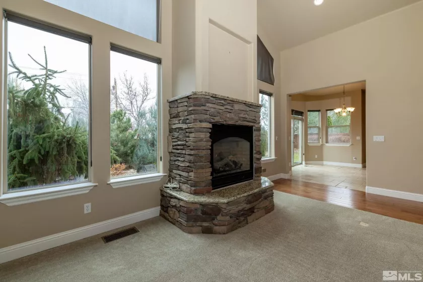1094 Rocky, Gardnerville, Nevada 89460, 3 Bedrooms Bedrooms, ,3 BathroomsBathrooms,Residential,Residential,Rocky,240014818