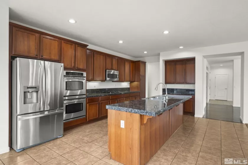 485 Haleb, Reno, Nevada 89521, 3 Bedrooms Bedrooms, ,2 BathroomsBathrooms,Residential,Residential,Haleb,250004757