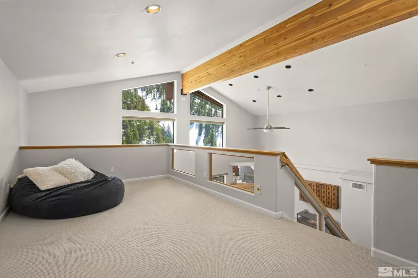 400 Fairview, Incline Village, Nevada 89451, 2 Bedrooms Bedrooms, ,3 BathroomsBathrooms,Residential,Residential,Fairview,250004862