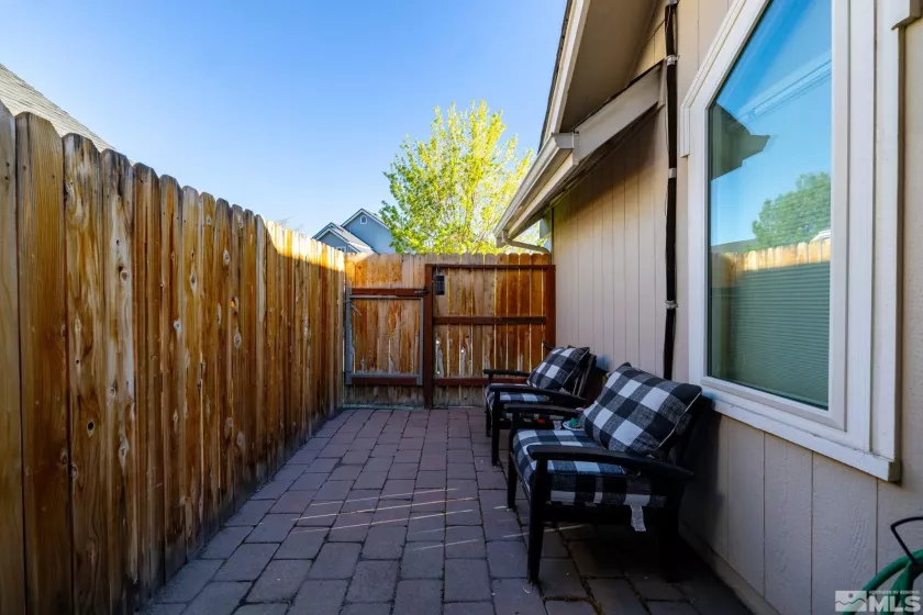 1001 Aspen Grove, Minden, Nevada 89423, 2 Bedrooms Bedrooms, ,2 BathroomsBathrooms,Residential,Residential,Aspen Grove,250004373