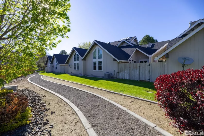 1001 Aspen Grove, Minden, Nevada 89423, 2 Bedrooms Bedrooms, ,2 BathroomsBathrooms,Residential,Residential,Aspen Grove,250004373