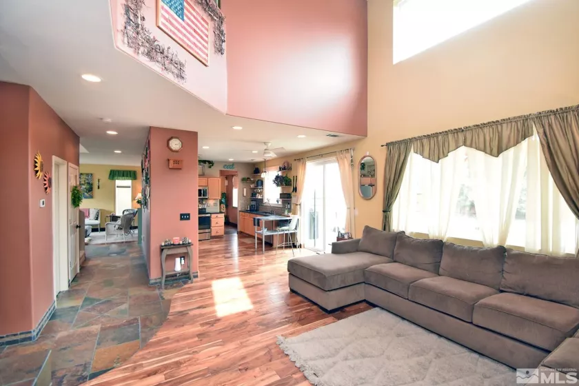 490 Copper Vista, Reno, Nevada 89506, 3 Bedrooms Bedrooms, ,3 BathroomsBathrooms,Residential,Residential,Copper Vista,250003763