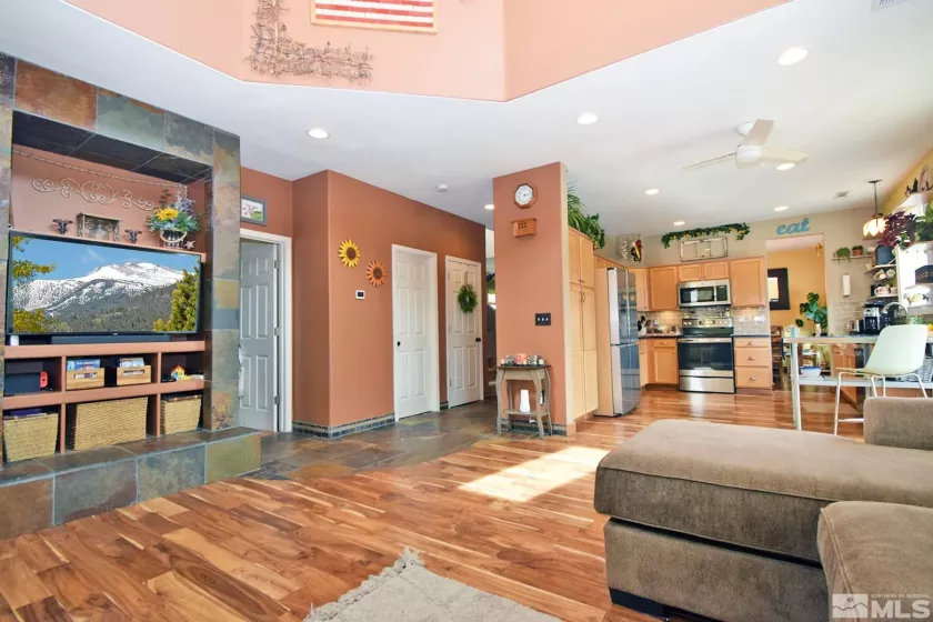 490 Copper Vista, Reno, Nevada 89506, 3 Bedrooms Bedrooms, ,3 BathroomsBathrooms,Residential,Residential,Copper Vista,250003763