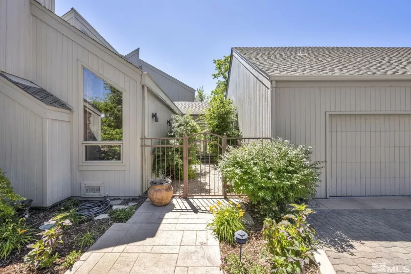 4229 Christy, Reno, Nevada 89519, 5 Bedrooms Bedrooms, ,6 BathroomsBathrooms,Residential,Residential,Christy,250001428