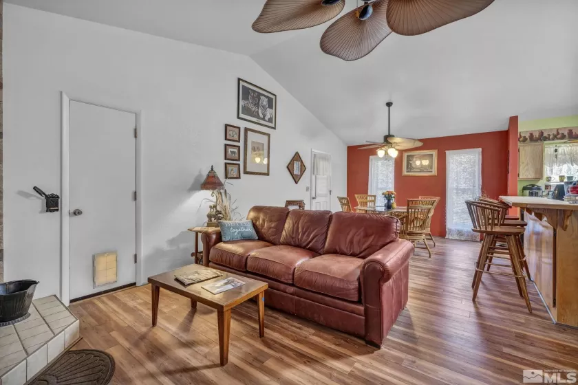 900 Mc Lean, Fallon, Nevada 89406, 2 Bedrooms Bedrooms, ,2 BathroomsBathrooms,Residential,Residential,Mc Lean,250005225