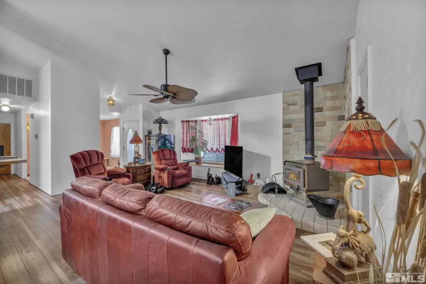 900 Mc Lean, Fallon, Nevada 89406, 2 Bedrooms Bedrooms, ,2 BathroomsBathrooms,Residential,Residential,Mc Lean,250005225