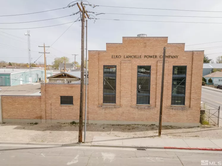 240 7th, Elko, Nevada 89801, ,Commercial Lease,Manufactured,7th,250005663