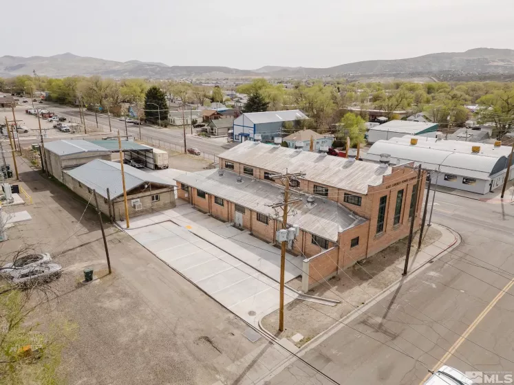 240 7th, Elko, Nevada 89801, ,Commercial Lease,Manufactured,7th,250005663
