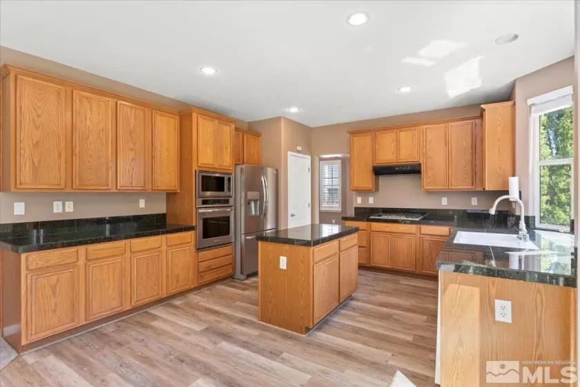 2920 Blue Grouse, Reno, Nevada 89509, 4 Bedrooms Bedrooms, ,3 BathroomsBathrooms,Residential,Residential,Blue Grouse,250005008